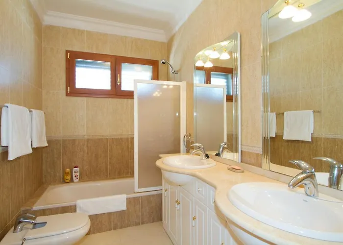 Cosy Lanzarote 3 Bedrooms Heated Pool Honey ヴィラ *