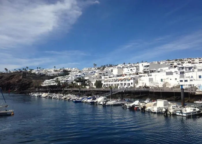 Cosy Lanzarote 3 Bedrooms Heated Pool Honey *