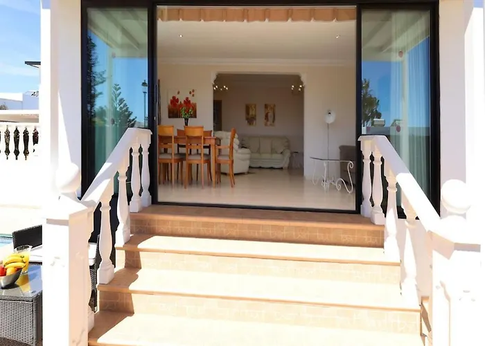 Cosy Lanzarote 3 Bedrooms Heated Pool Honey * Пуэрто дель Кармен