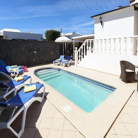 Cosy Lanzarote 3 Bedrooms Heated Pool Honey וילה פוארטו דל כרמן