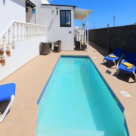 וילה Cosy Lanzarote 3 Bedrooms Heated Pool Honey