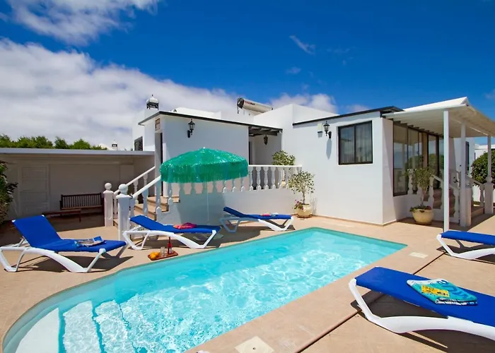 فيلة Cosy Lanzarote 3 Bedrooms Heated Pool Honey